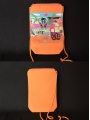 Pochette Etui téléphone brodée à la main