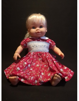 Robe smocks en coton imprimé grenat pour poupée 36 cm