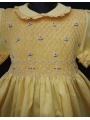 Robe smocks manches ballons col Claudine en coton piqué jaune