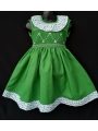 Robe smocks sans manches en coton vert bordure fleurie